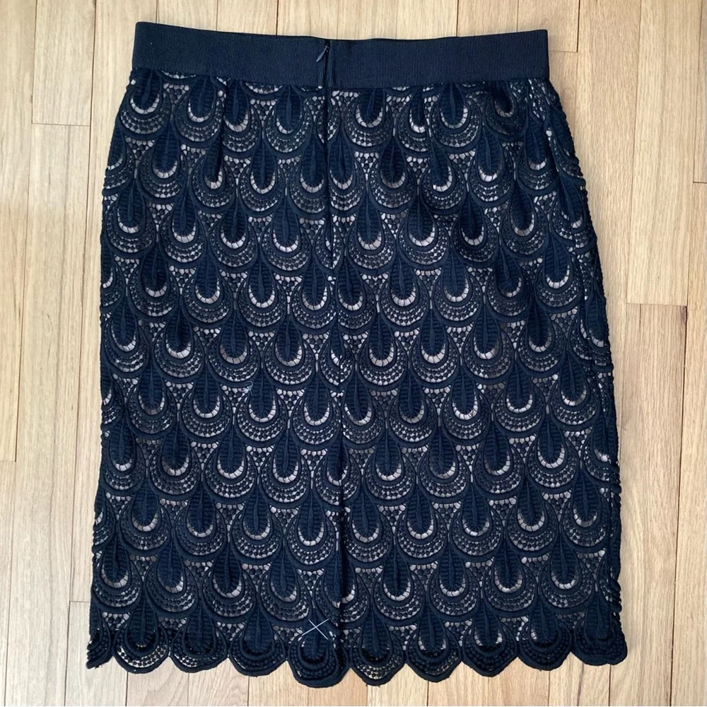 NWT Ann Taylor Black Guipure Lace Evening Skirt size 8 T